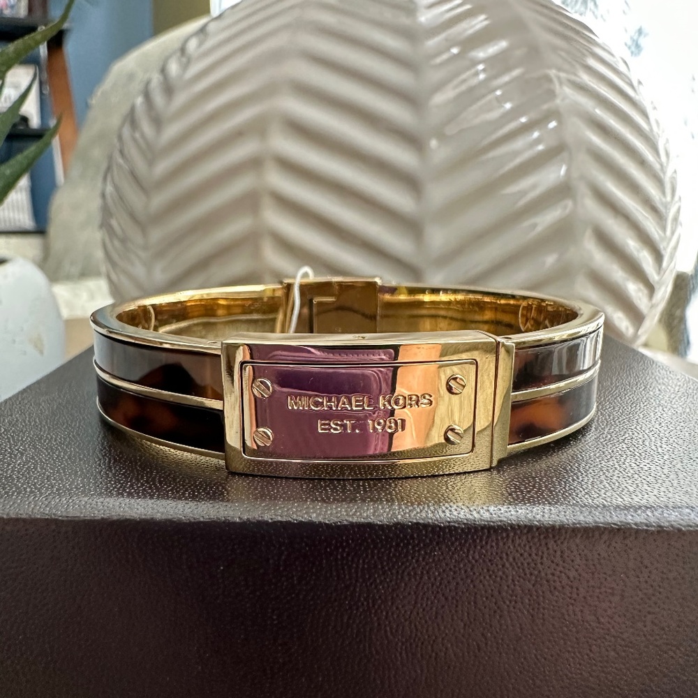 Michael Kors Tortoise Shell Hinge Bangle